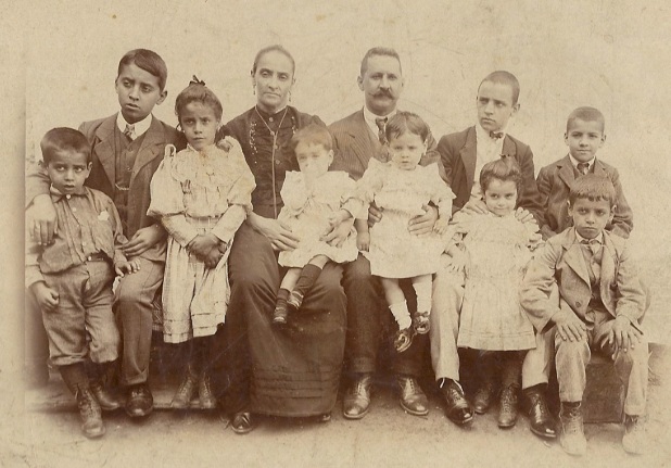 Imagem histórica da origem da Confeitaria Moura